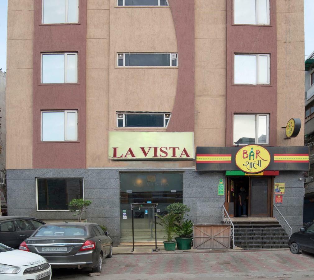 Hotel La Vista Delhi Bagian luar foto